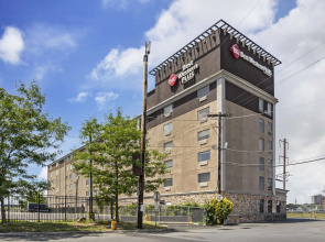 Best Western Plus Newark Airport West