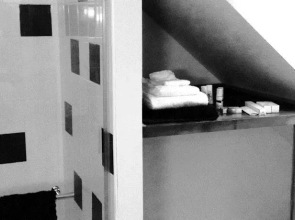 South Side Studio Bed & Breakfast