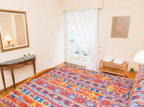 Gorgeous Apartment with Great View to The Park!