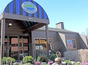 South Shore Lake Resort