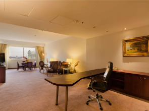 Hilton Alexandria Green Plaza