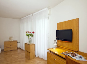 Séjours & Affaires Paris Nanterre