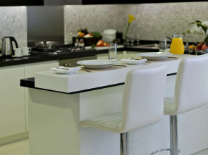 DAMAC Maison Mall Street