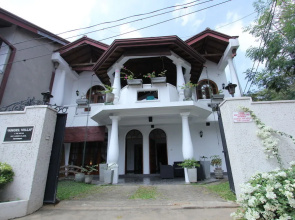 Angel Inn Guest House