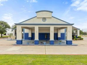 Days Inn by Wyndham McKinney