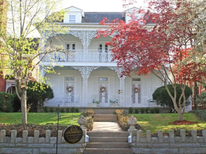 Governor's Inn Bed and Breakfast