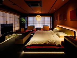 Отель The Screen