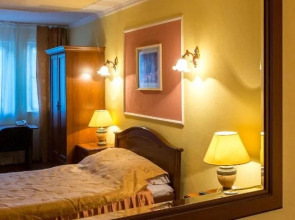 Gostevoj dom na Komsomol'skoj