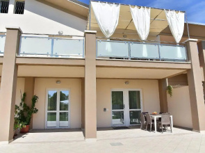 Garda Bloom Holiday Apartments