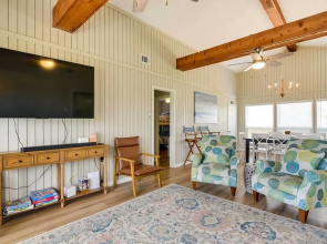 Near Boat Ramp: Home w/ Deck & Grill in Freeport