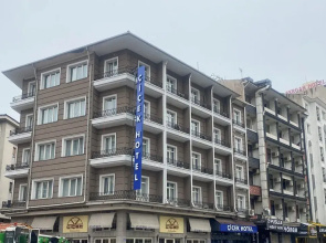 Ares Hotel