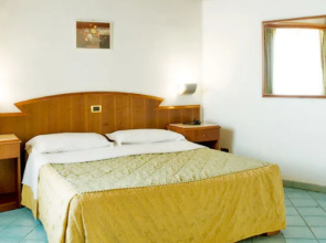 Sunshine Beach Resort