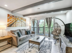 Pet-friendly Apt w/ Views: 6 Mi to Keystone Resort