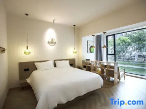 Yining Biezhi Homestay