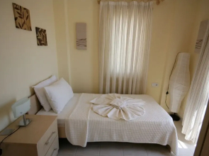 Important Group Turqouise Villa Katrina