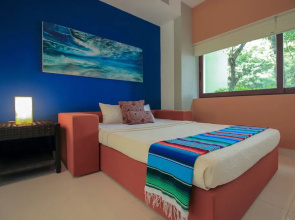 Golf View Luxury Condo hosted by Olahola