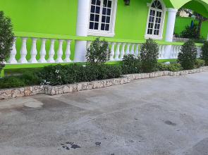 PeSheres Inn & Spa