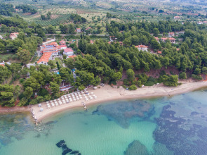 Porfi Beach Hotel