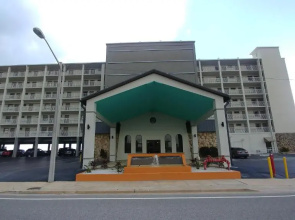 The Maverick Resort