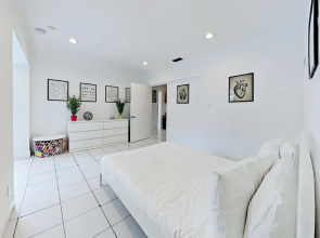 232 NW 23 Street Townhouse Entire House 4 Bedrooms 4 Bathrooms Townhou