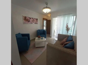 Confortable apartamento de 3 tres habitaciones, con hermosa vista de area verde, ademas de piscinas y juegos infantiles en area recreativa