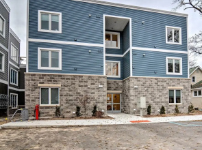 Centrally Located Traverse City Condo 1 Mi to Bay