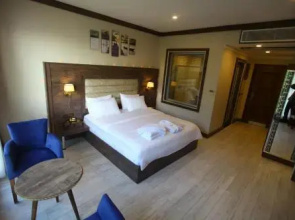 Şelale Otel