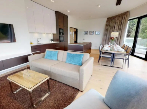 White Pearl Apartment 4.50