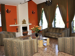 Whitetower Villa