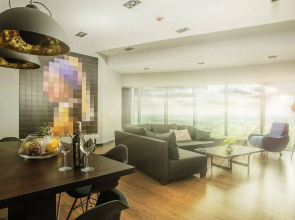 In The Sky - Sky Tower Apartments