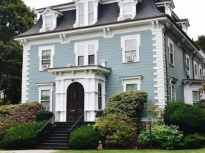 The Hotel Marblehead