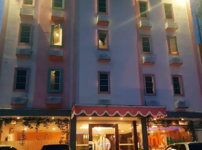 Link Hotel