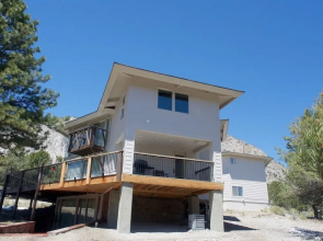 Cliffside House - 3 Bedroom Near Mt Princeton Hot Springs Home
