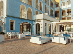 Life Hotel Seaview & Spa