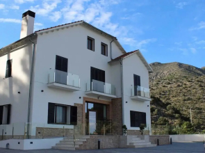 Young Hotels Spain SL