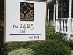 The 1425 Inn