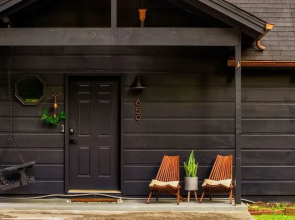 The Copper Bird Cabin