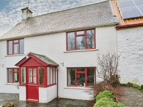 Host Stay Penrheol Farmhouse