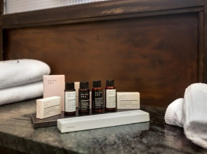 Dave Red Athens Hotel