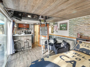 Cozy Tiny Cabin Near Mount Rushmore!