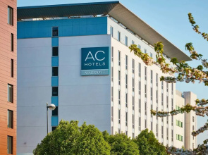 AC Hotel Manchester Salford Quays