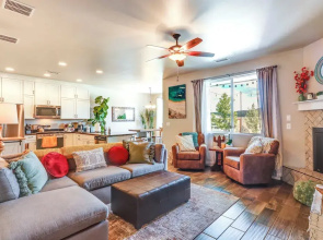 Flagstaff Home w/ Backyard Oasis: 38 Mi to Sedona!