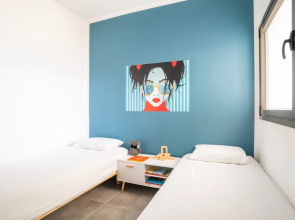 Vibrant Seaside Stay with Balcony by Sea N' Rent