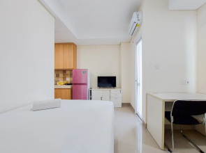 Comfort And Homey Studio Apartment At B Residence