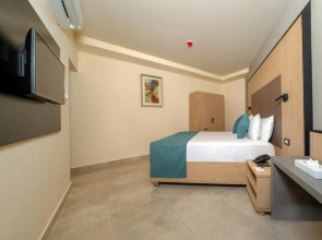 Xperience Kiroseiz Parkland Resort