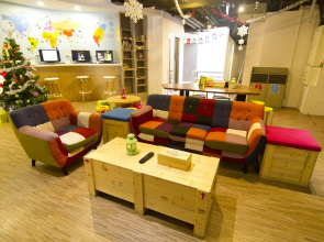 Uno Backpackers Inn