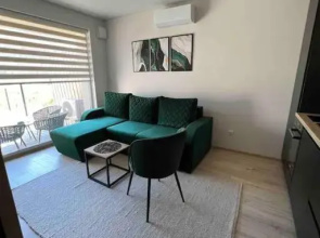 Modern & cozy studio with patio “Prie Juros”