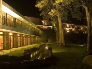 Arrebol Patagonia Hotel