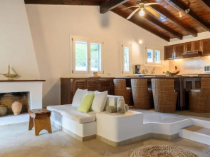 Skiathos Holidays Two-bedroom Villa