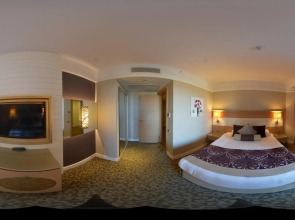 Villa Side Residence